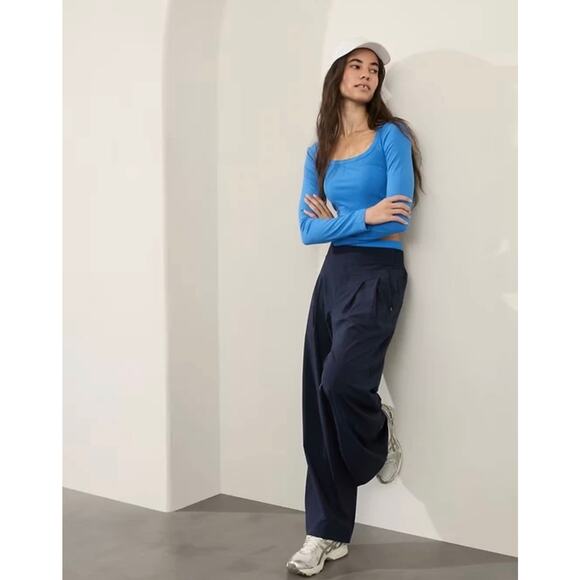 Athleta Signature Rib Square Neck Top Size L Ultramarine Blue Shirt Casual EUC - Picture 7 of 9